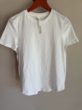 Lululemon Love Crewneck Short Sleeve T-Shirt White Size 2 Pima Cotton